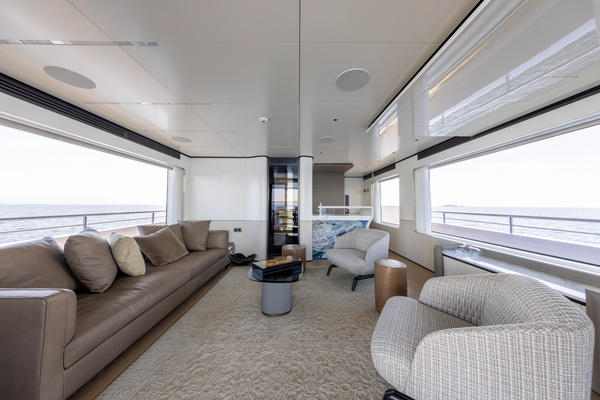 2025Custom 116 ft Art Shipyard   BEE EXPLORER
