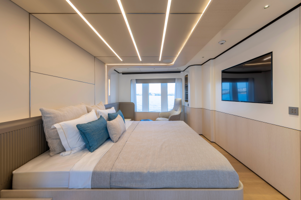 BEE EXPLORER 116ft Custom Yacht For Sale