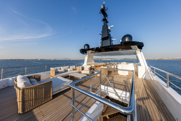 BEE EXPLORER 116ft Custom Yacht For Sale