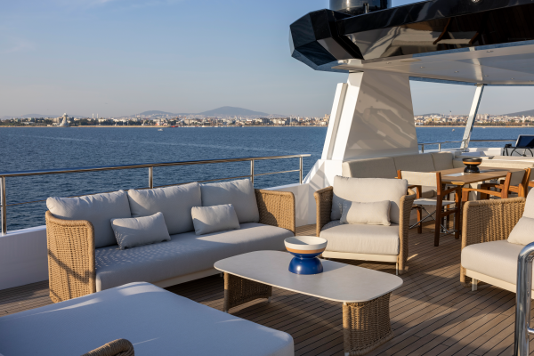 BEE EXPLORER 116ft Custom Yacht For Sale