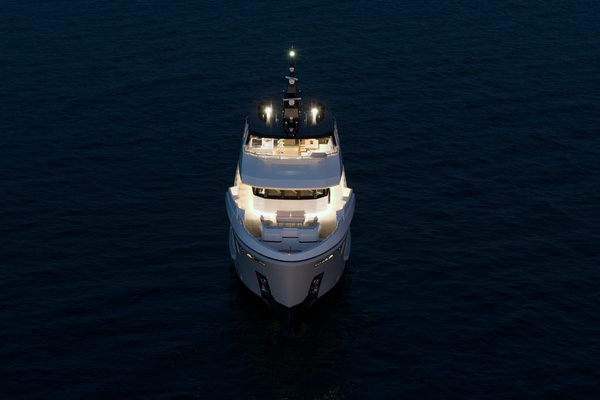 2025Custom 116 ft Art Shipyard   BEE EXPLORER