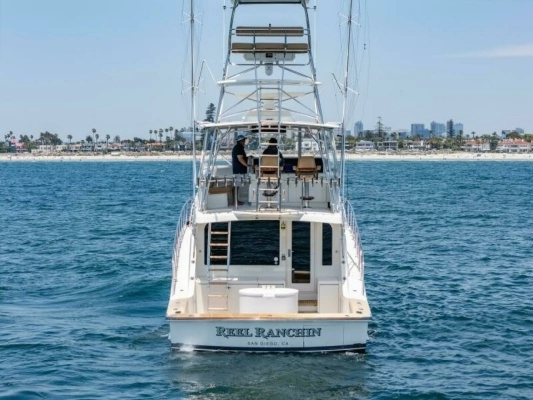 2004 Hatteras 54