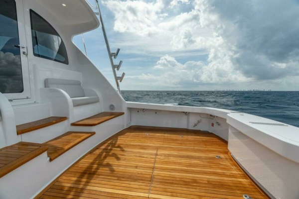 Viking 54 Sport Tower - Mezzanine and Cockpit