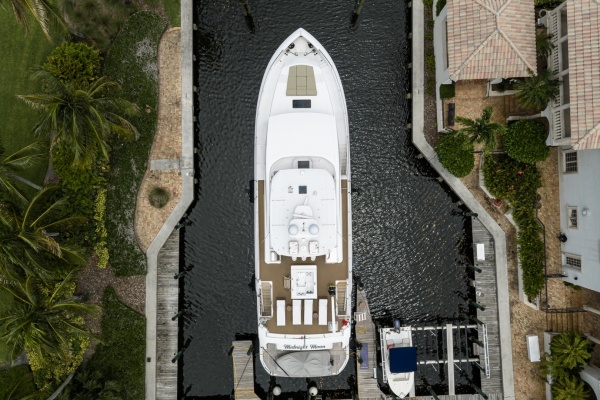 Midnight Moon 85ft Horizon Yacht For Sale