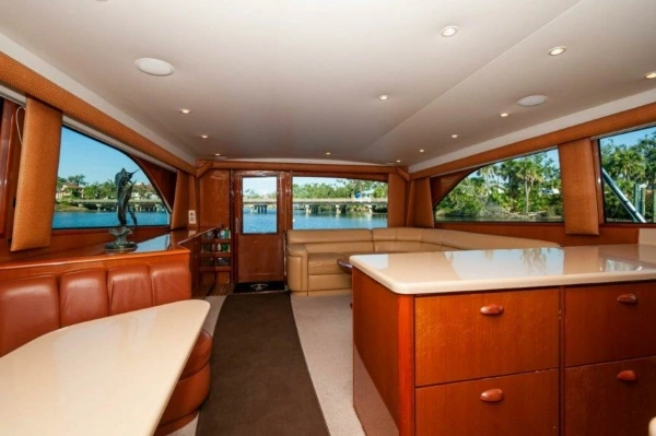 2001 Viking 61
