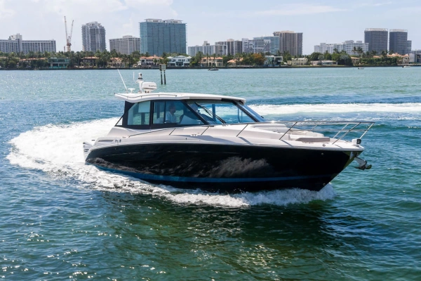 2024 Regal 36