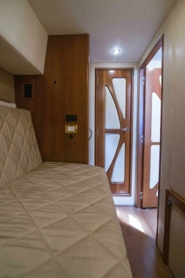 Silverton 52 Ovation Yacht For Sale