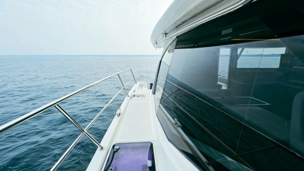 2023 Aquila 44