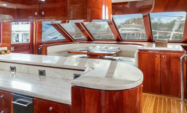 JusMad 80ft Ocean Alexander Yacht For Sale
