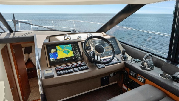 YACHTWAVE 50ft Prestige Yacht For Sale