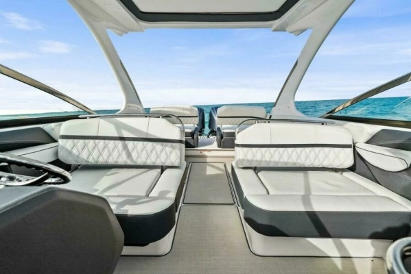 2023 Regal 29