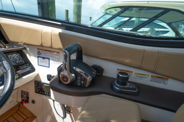 Pace Yourself 32ft Sea Ray Yacht For Sale