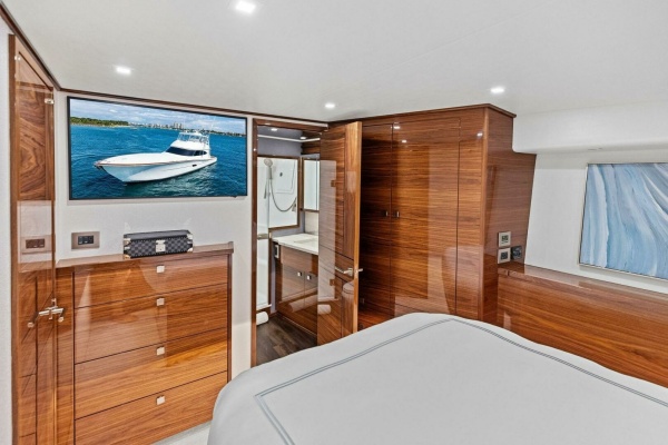Team Harvey  82ft Viking Yacht For Sale