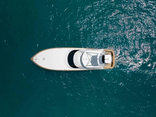 2023 Viking 72