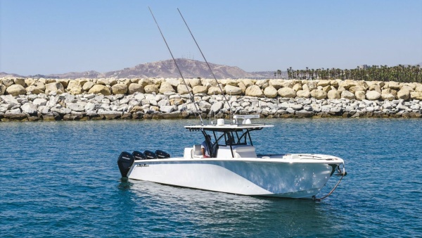 CHIRON39 39ft SeaHunter Yacht For Sale