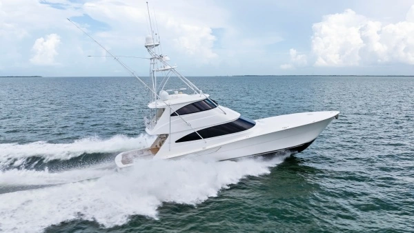 2021 Viking 72