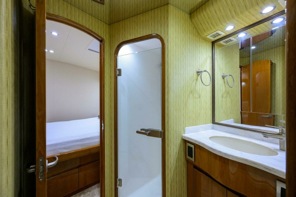 OSH IT 76ft Viking Yacht For Sale