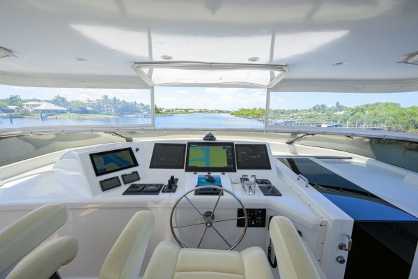 MAGIC 100ft Hatteras Yacht For Sale