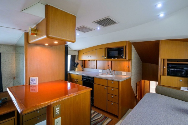 MEMBERS ONLY 56ft Ocean Yachts Yacht For Sale