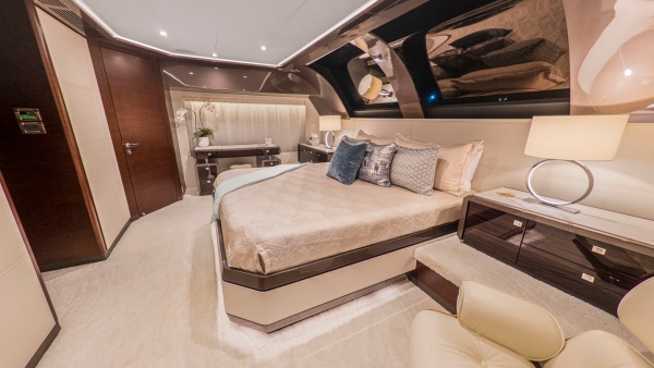 LONE STAR 95ft Ocean Alexander Yacht For Sale