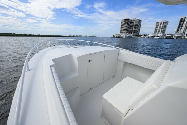 31ft Jupiter Yacht For Sale