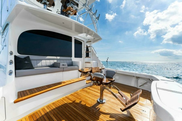 Viking 50 Convertible - Helm