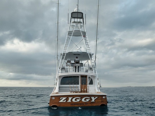 Ziggy 59ft Hatteras Yacht For Sale