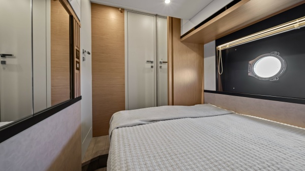 ANDIAMO 58ft Absolute Yacht For Sale