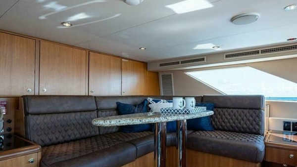 Magnum Ride 100ft Hatteras Yacht For Sale