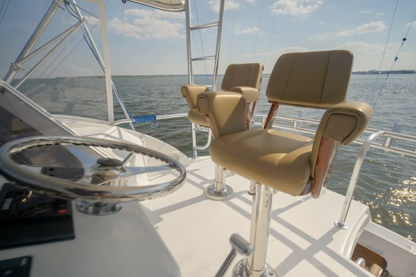 Reel Hook Up 60ft Hatteras Yacht For Sale