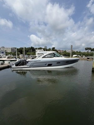 38-ft-Formula-2023-380 SSC-OCULUS Warwick Rhode Island United States  yacht for sale