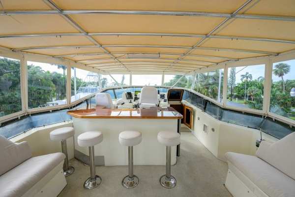 FOREVER YOUNG 78ft Hatteras Yacht For Sale