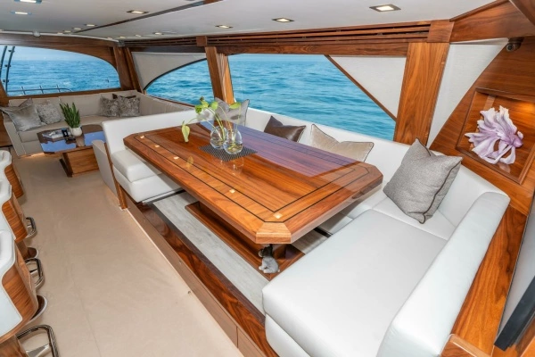 2025 Viking 90