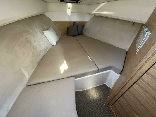 In Stock 2024 Nimbus W9 279 30ft Nimbus Yacht For Sale