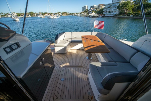 SEA LICIOUS 48ft Princess Yacht For Sale