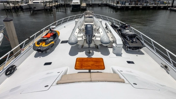 1998 Trinity Yachts 144
