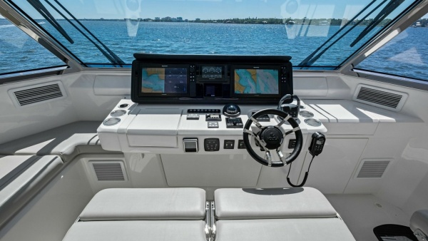 Remarkable I 54ft Aquila Yacht For Sale