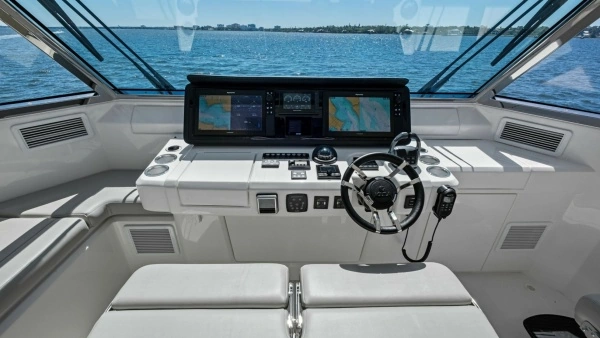 Aquila 54 Yacht Yacht For Sale