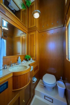 On Deck Master 97ft Marlow Yacht For Sale