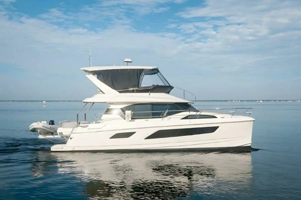 44-ft-Aquila-2018-44 Yacht-Mimi's Oasis-Destin Florida United States yacht for sale