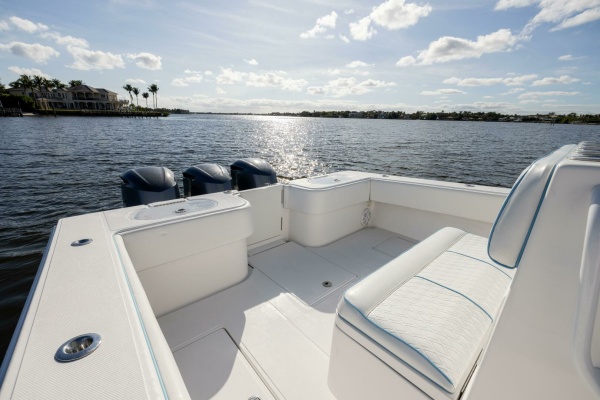 Bloodline 33ft SeaHunter Yacht For Sale