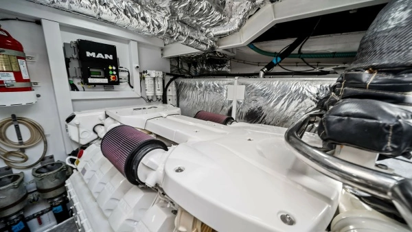 2019 Princess 65