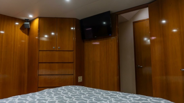 Sinyorita Salada 60ft Hatteras Yacht For Sale