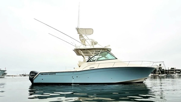 37-ft-Grady-White-2018-370 Express-BE CHUMMING-Newport Beach California United States yacht for sale