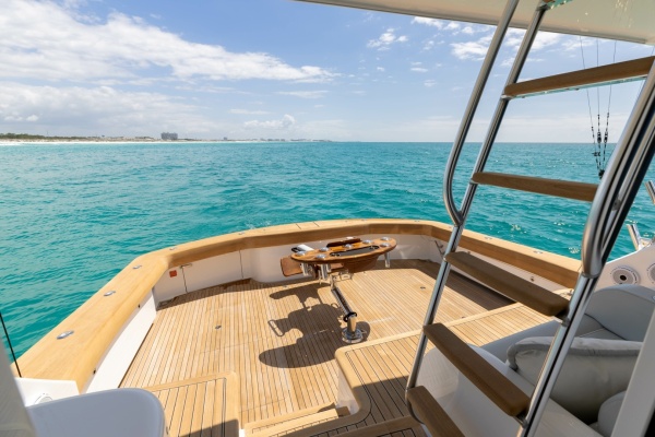 Team Supreme 72ft Viking Yacht For Sale