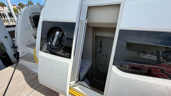 MAVI 57ft Absolute Yacht For Sale