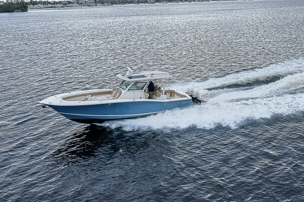 Scout 355 LXF Yacht For Sale