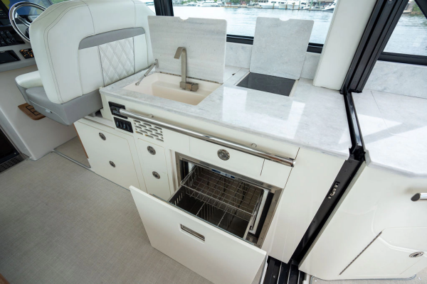 Carpe Diem 36ft Regal Yacht For Sale