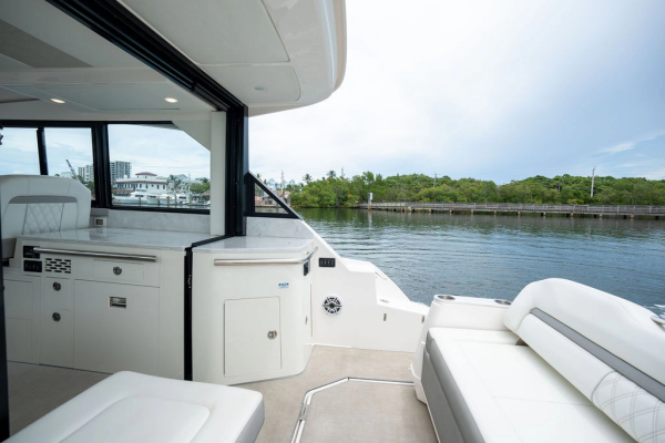 Carpe Diem 36ft Regal Yacht For Sale