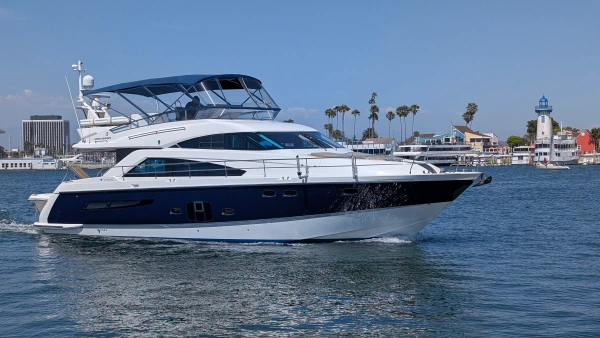 2010 Fairline 55